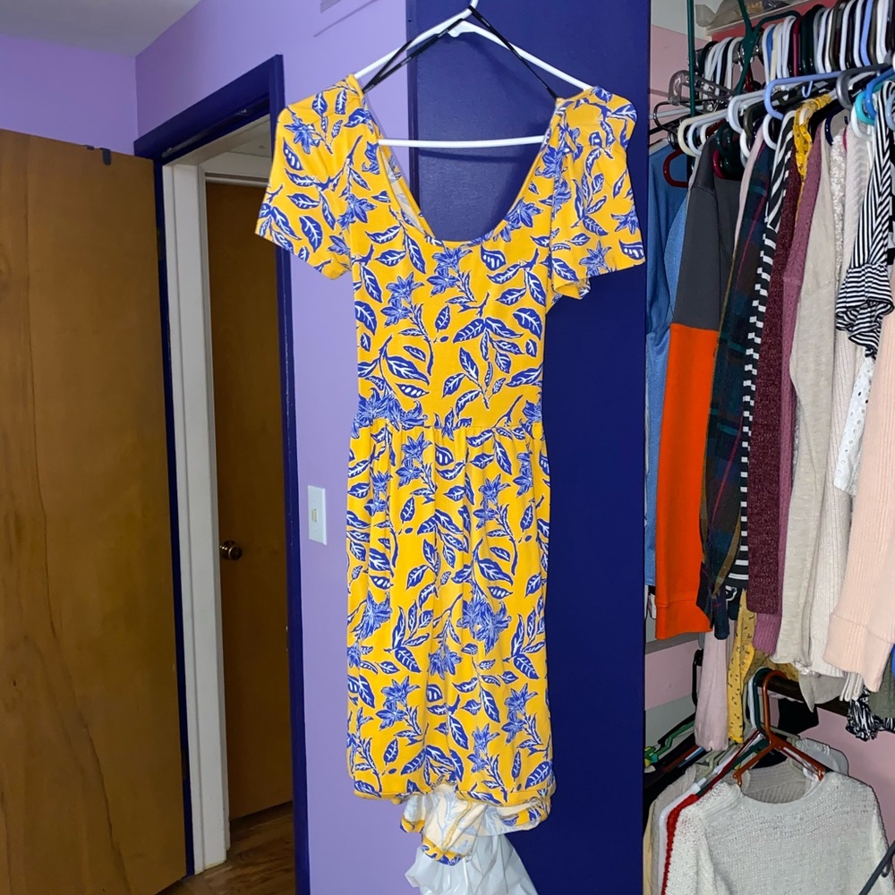 Floral Print cut out back dress